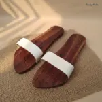 Women's Sheesham Wood Khadau