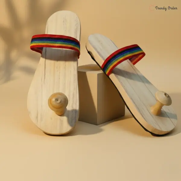 Papdi Wood Khadau Paduka