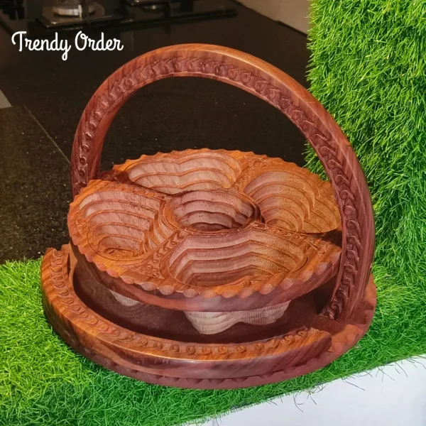 Wooden foldable basket