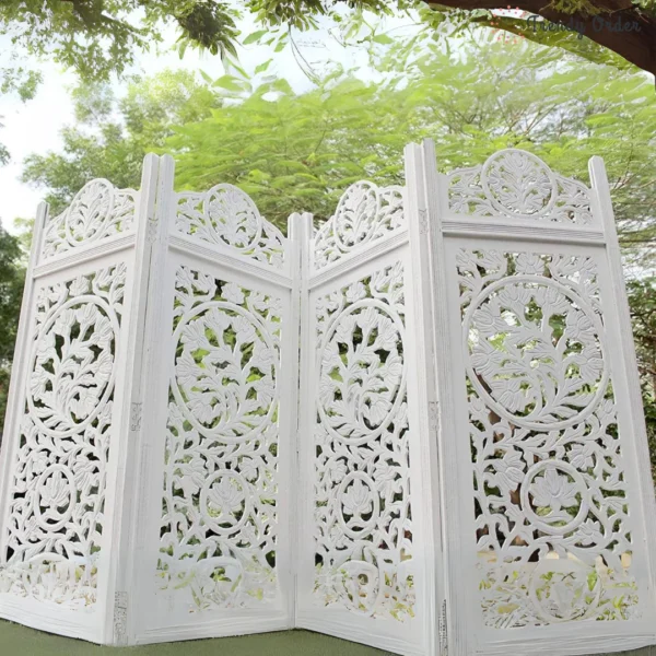 Elegant White 4-Panel Room Divider with Floral Lattice Design Elegant White 4-Panel Room Divider with Floral Lattice Design