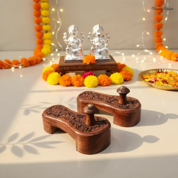 Floral Carved Wooden Khadau