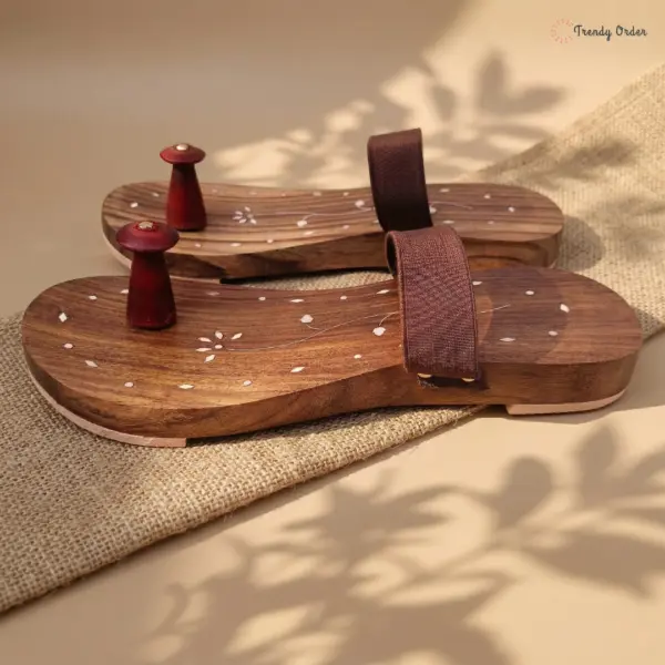 Curved Fit Wooden Khadau